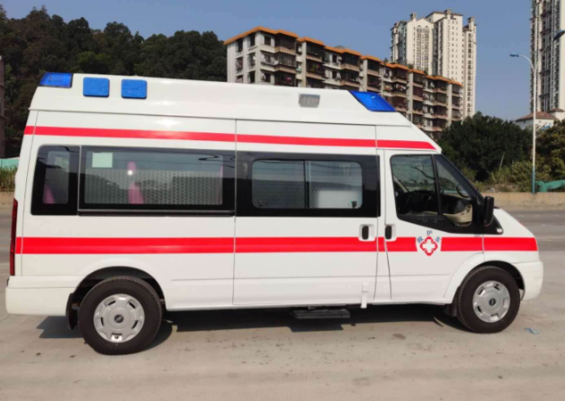 西宁救护车跨省转运病人、跨省救护车收费标准